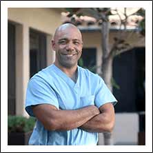 Former NFL player & Newport Beach resident finds his calling in medicine